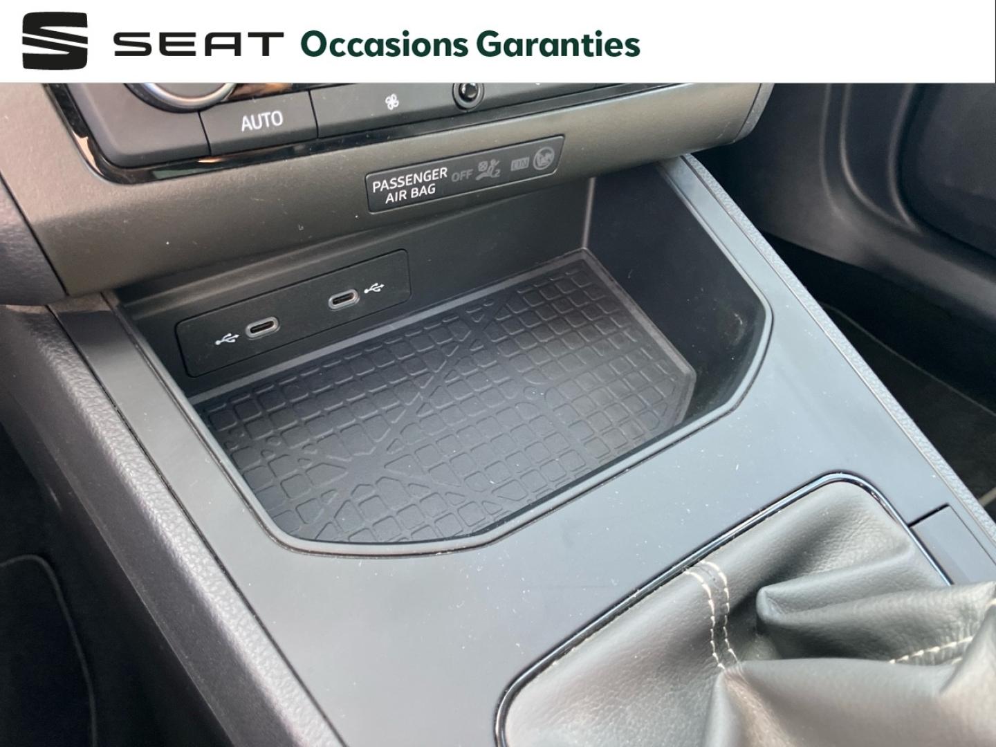 Voitures occasions SEAT IBIZA Urban Rivery