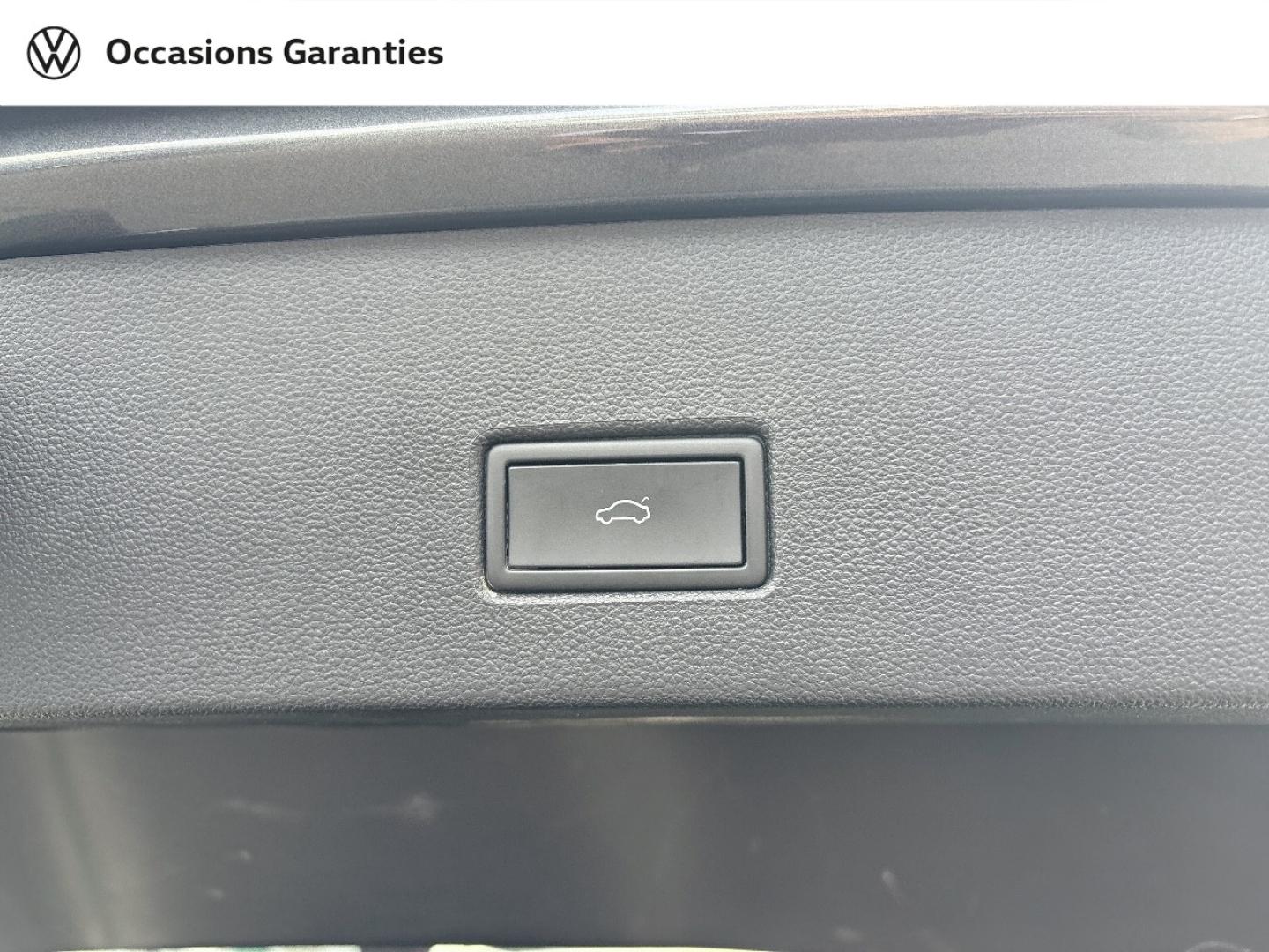 Voitures occasions VOLKSWAGEN T-ROC R-Line Rivery