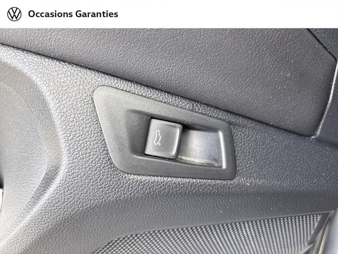 Voitures occasions VOLKSWAGEN T-ROC R-Line Rivery