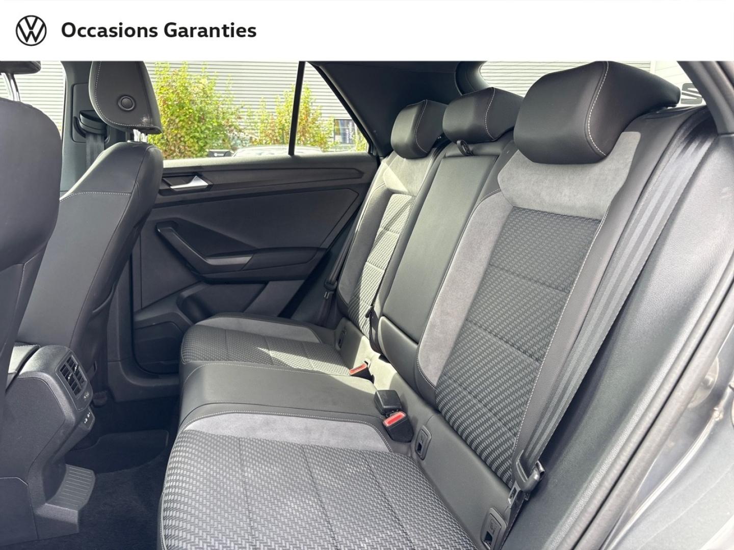 Voitures occasions VOLKSWAGEN T-ROC R-Line Rivery