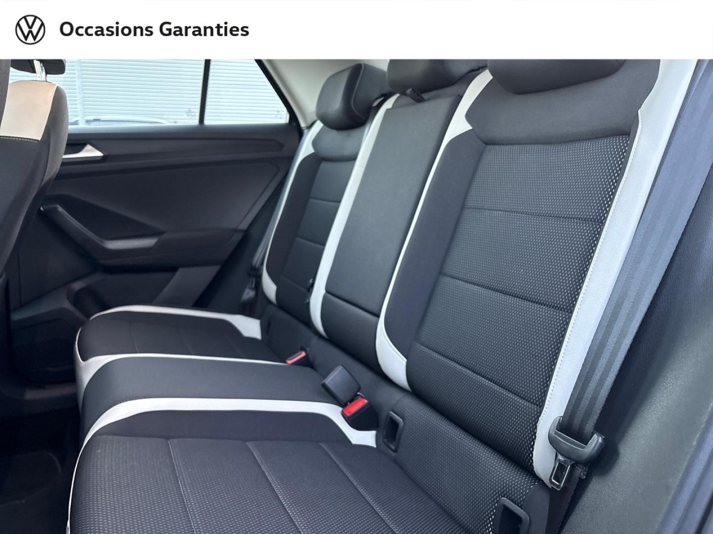Voitures occasions VOLKSWAGEN T-ROC Carat Rivery