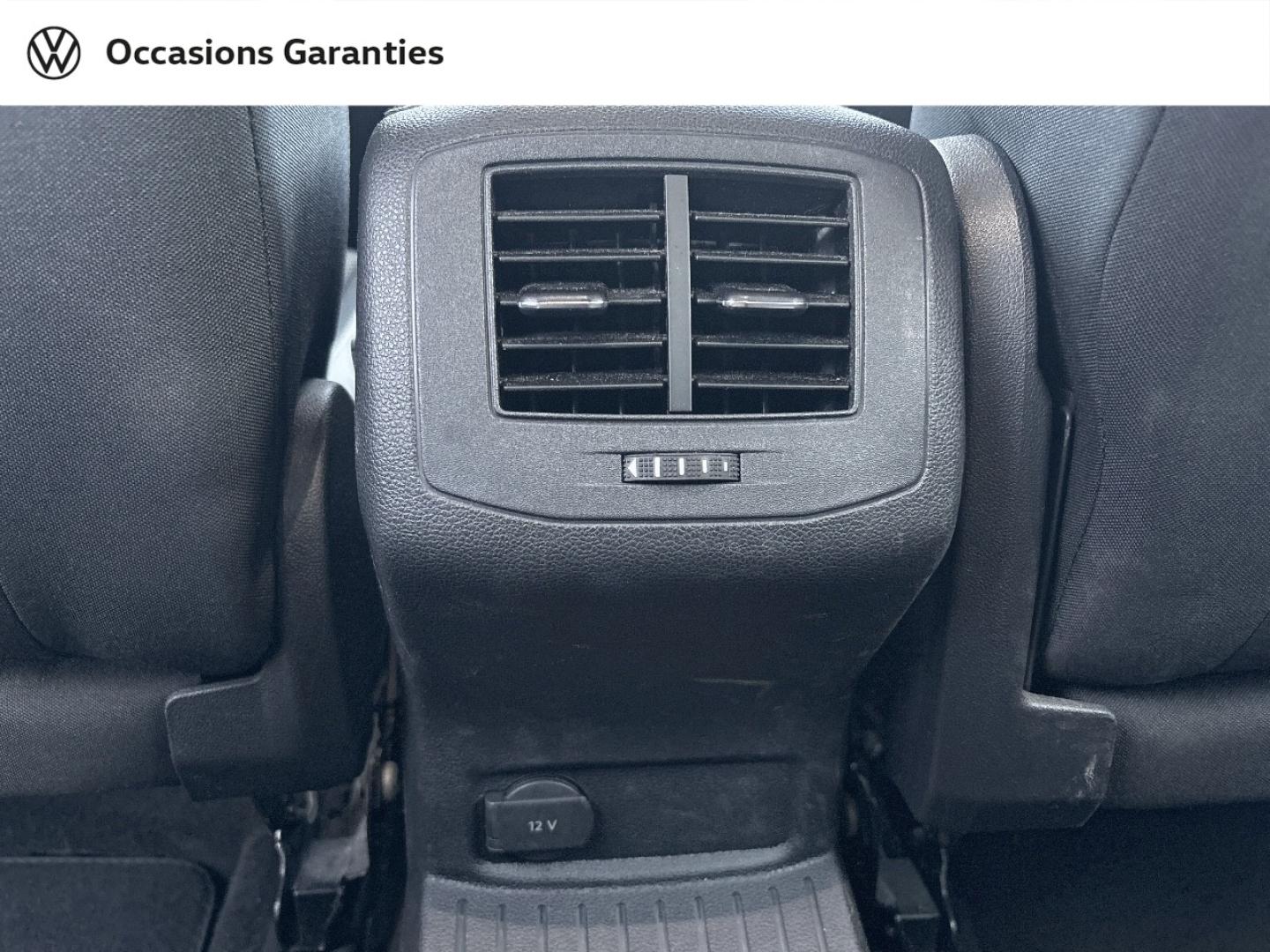 Voitures occasions VOLKSWAGEN T-ROC Carat Rivery