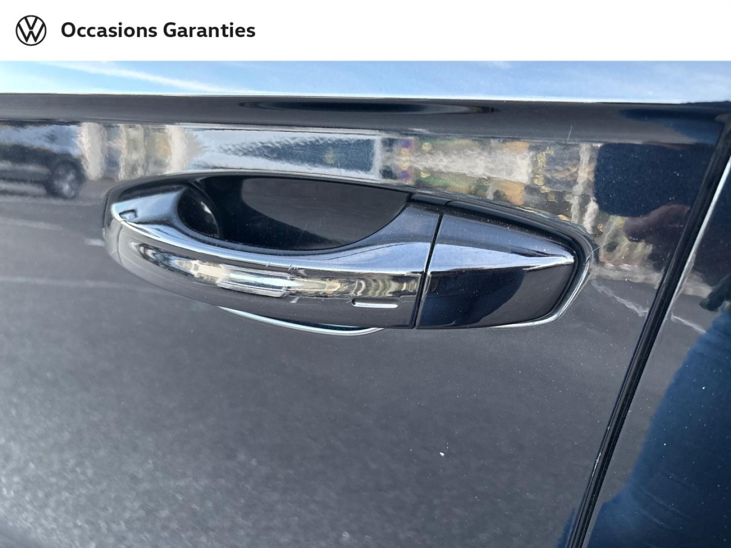 Voitures occasions VOLKSWAGEN T-ROC Carat Rivery