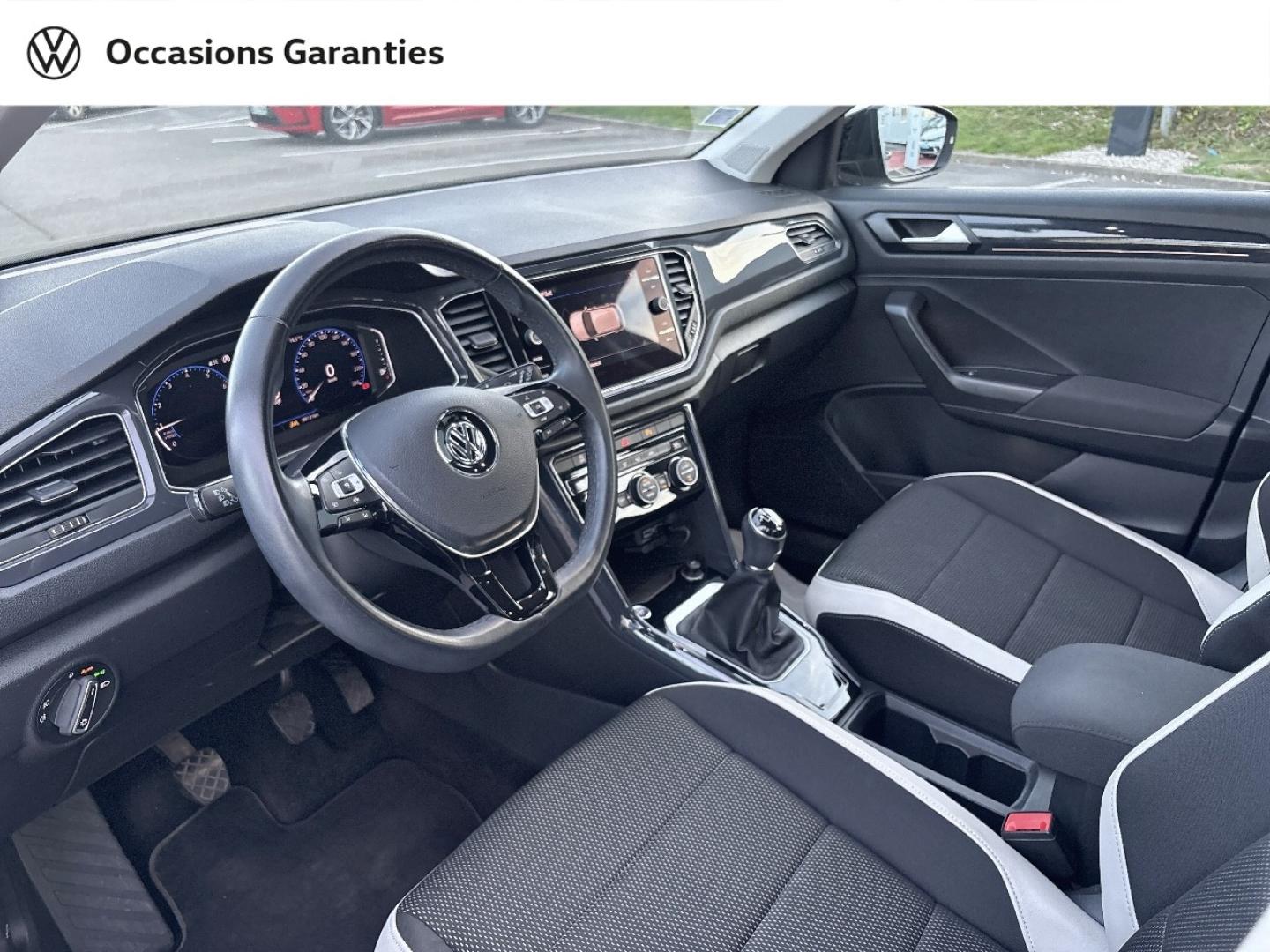 Voitures occasions VOLKSWAGEN T-ROC Carat Rivery