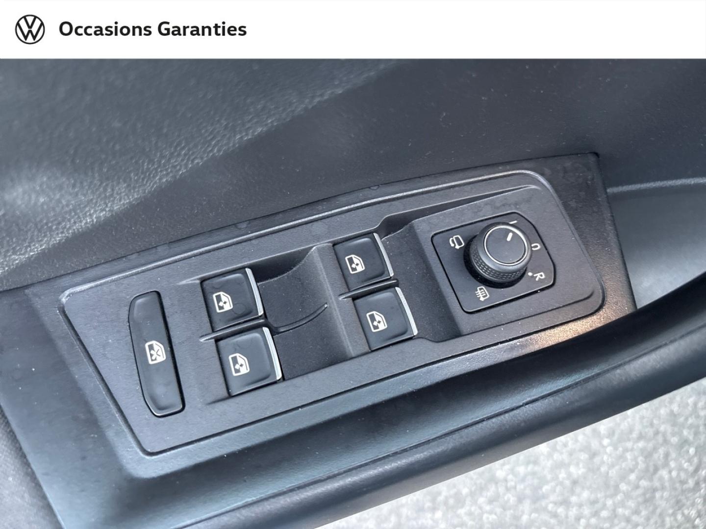 Voitures occasions VOLKSWAGEN T-ROC Carat Rivery