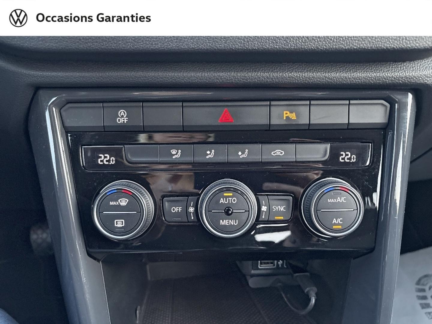 Voitures occasions VOLKSWAGEN T-ROC Carat Rivery