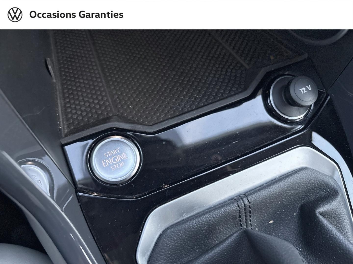 Voitures occasions VOLKSWAGEN T-ROC Carat Rivery
