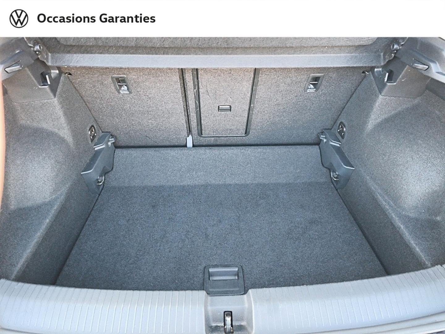Voitures occasions VOLKSWAGEN T-ROC Lounge Rivery