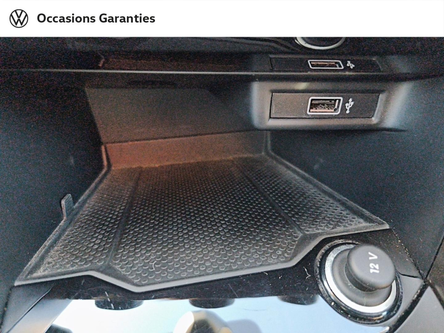 Voitures occasions VOLKSWAGEN T-ROC Lounge Rivery