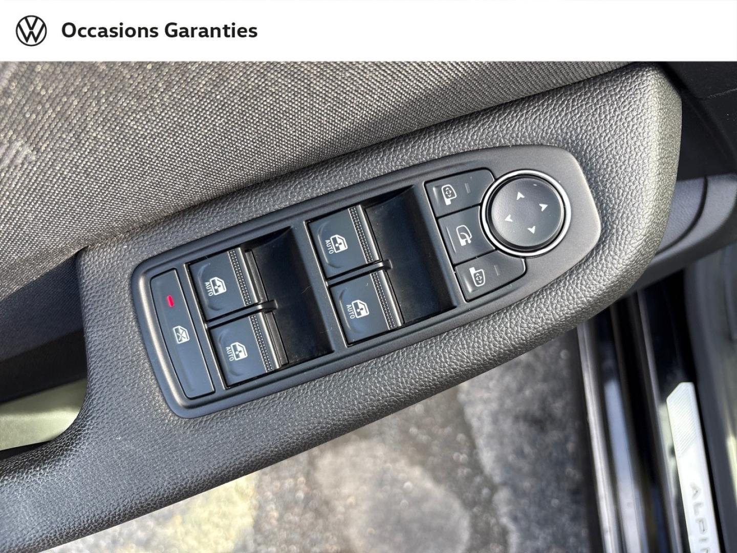Voitures occasions RENAULT CLIO esprit Alpine Rivery