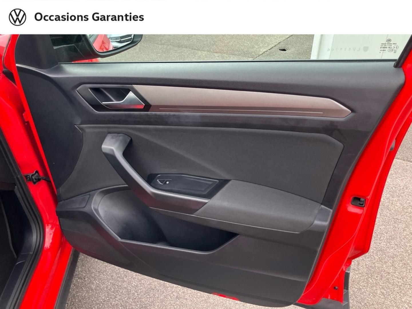 Voitures occasions VOLKSWAGEN T-ROC Lounge Rivery