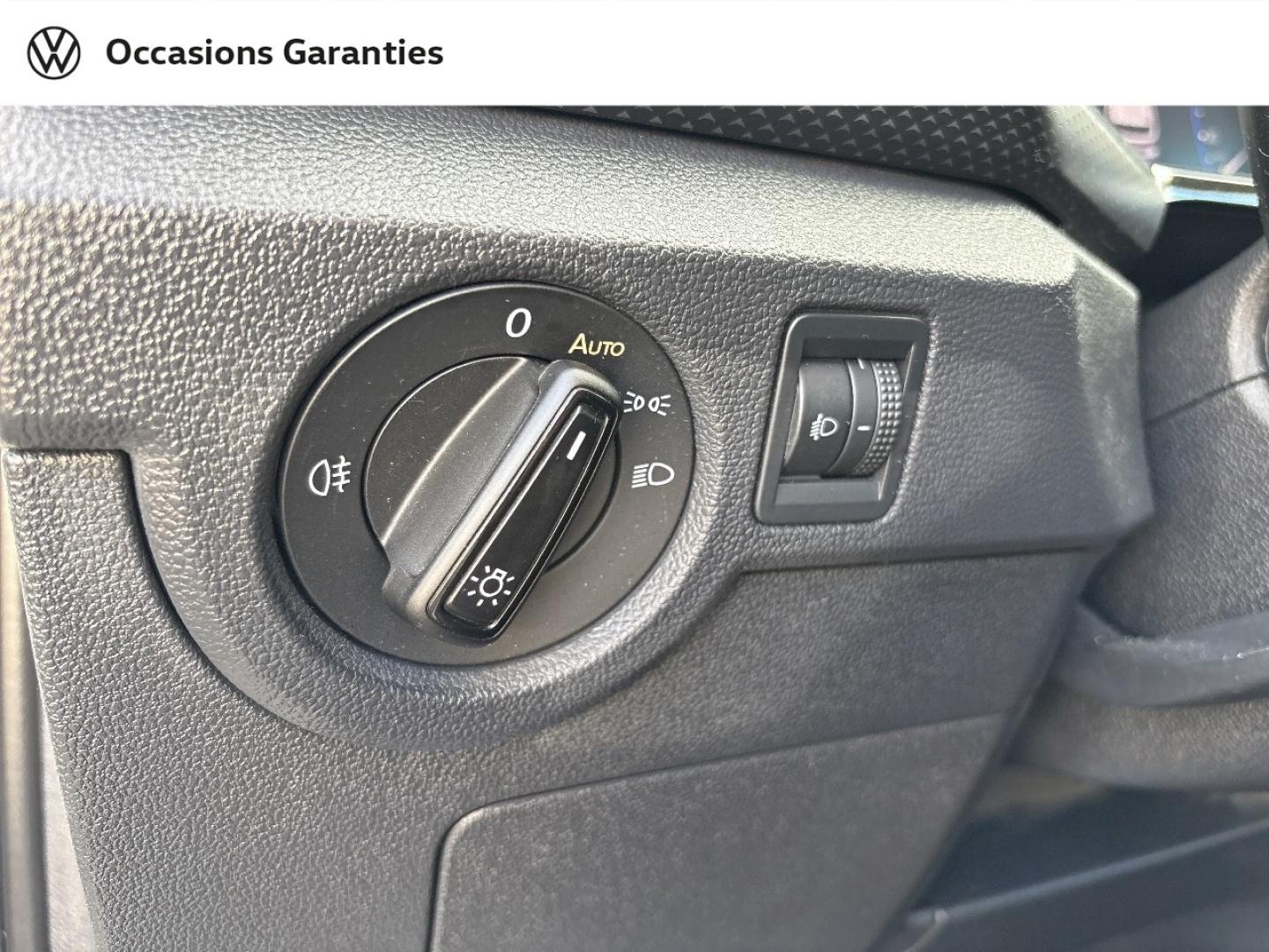 Voitures occasions VOLKSWAGEN T-CROSS Life Tech Rivery