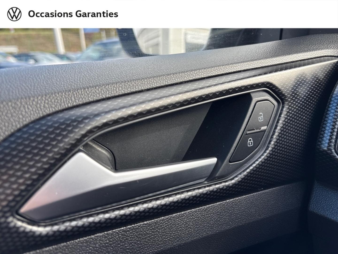 Voitures occasions VOLKSWAGEN T-CROSS Life Tech Rivery