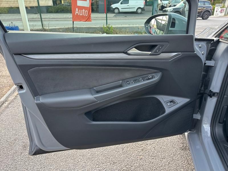 Voitures occasions VOLKSWAGEN GOLF Style Mougins