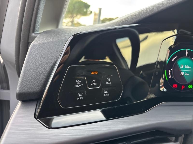 Voitures occasions VOLKSWAGEN GOLF Style Mougins