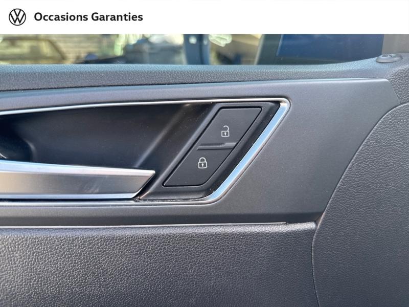 Voitures occasions VOLKSWAGEN TAIGO R-Line Mougins