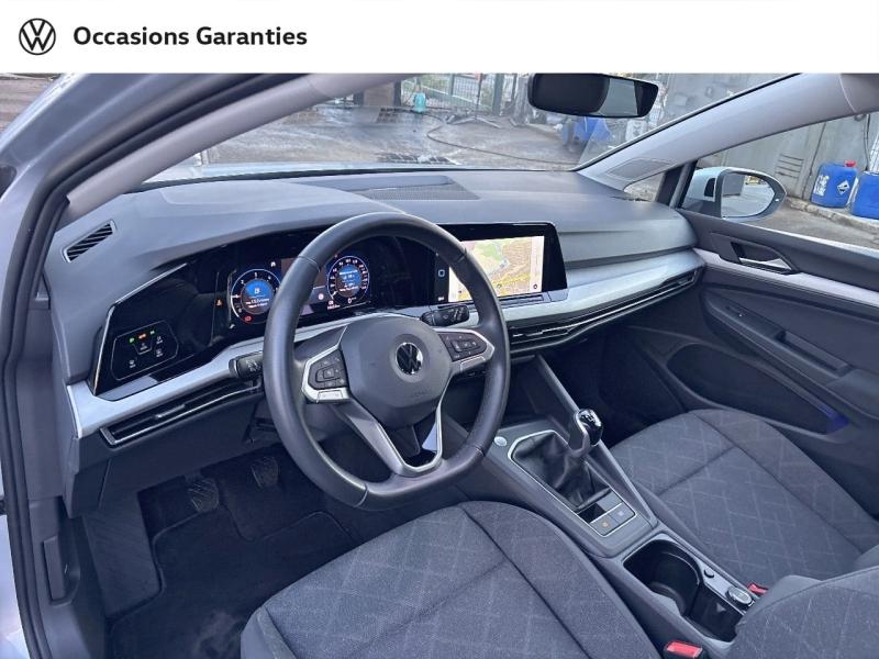 Voitures occasions VOLKSWAGEN GOLF Life Business Mougins