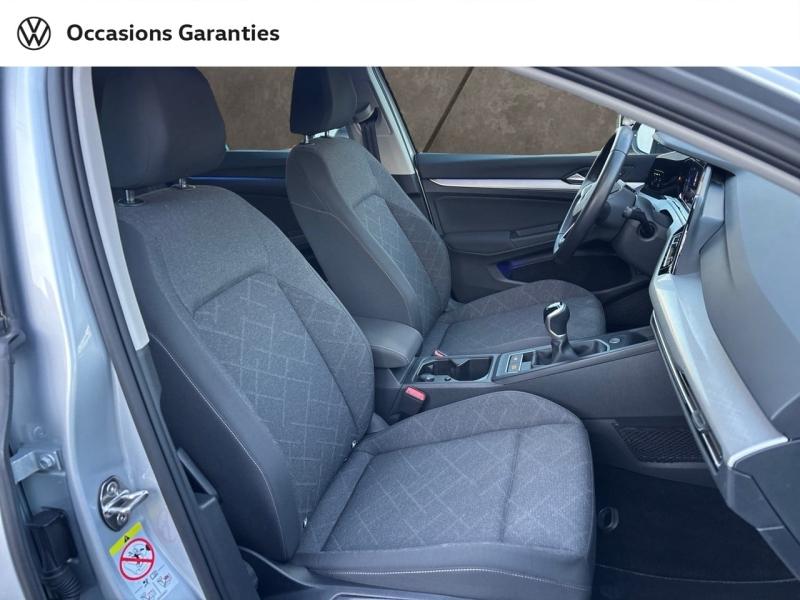 Voitures occasions VOLKSWAGEN GOLF Life Business Mougins