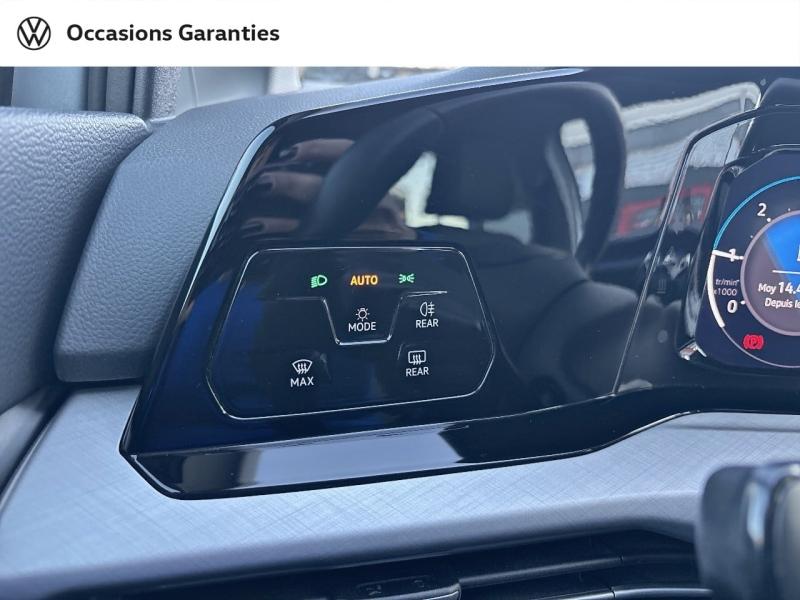 Voitures occasions VOLKSWAGEN GOLF Life Business Mougins