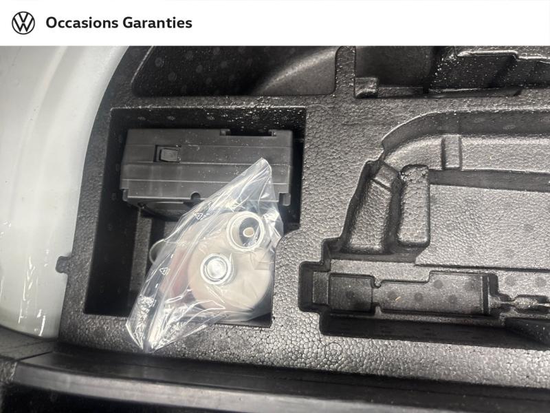 Voitures occasions VOLKSWAGEN e-up! Life Mougins
