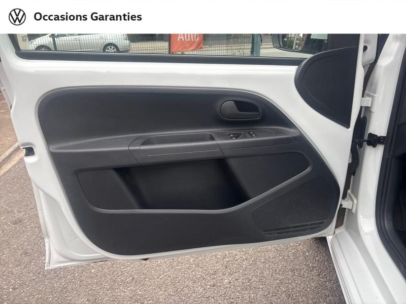 Voitures occasions VOLKSWAGEN e-up! Life Mougins
