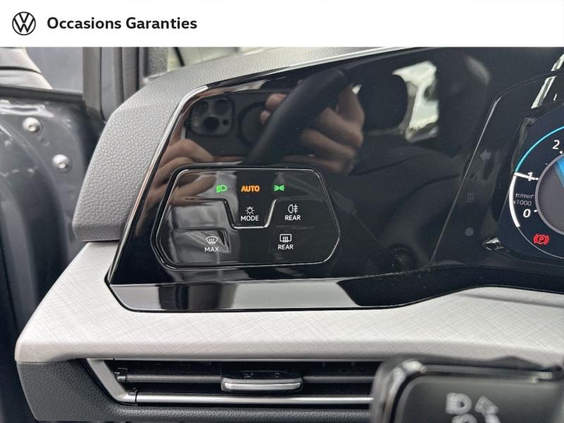 Voitures occasions VOLKSWAGEN GOLF Life Plus Mougins