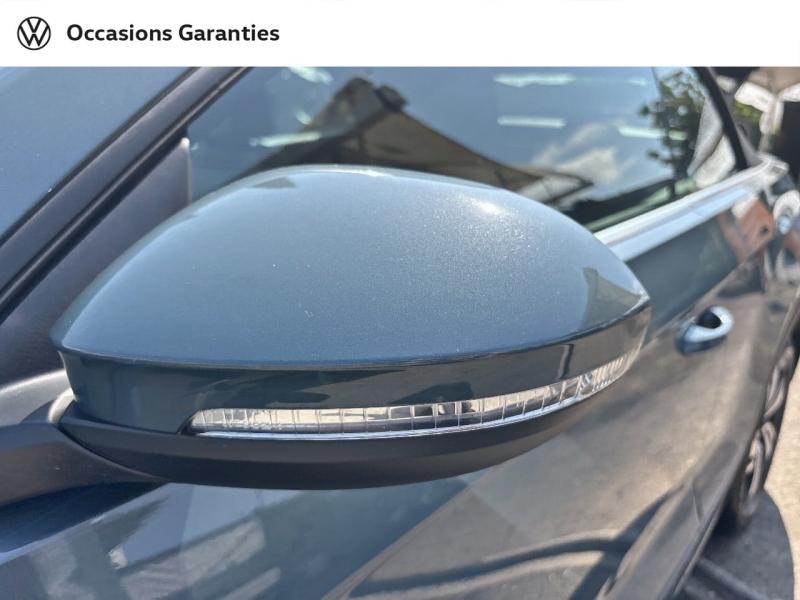 Voitures occasions VOLKSWAGEN T-Roc Cabriolet R-Line Mougins