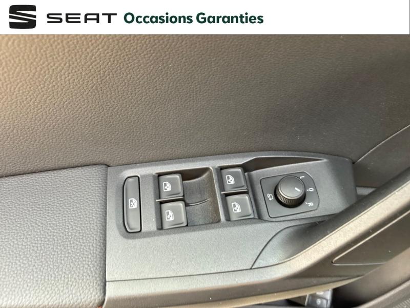 Voitures occasions SEAT ARONA FR Mougins