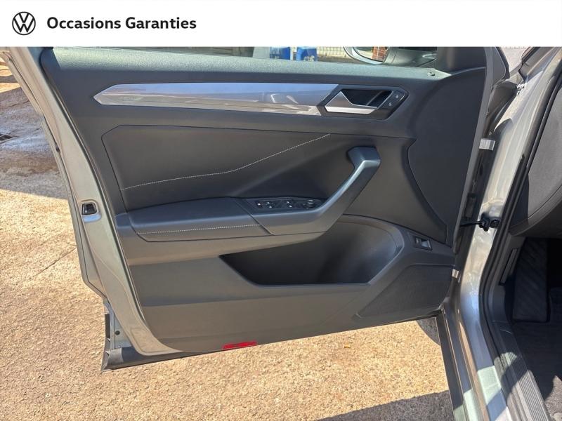 Voitures occasions VOLKSWAGEN T-ROC Style Exclusive Mougins