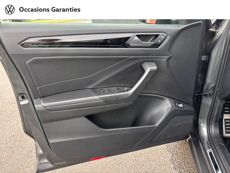 Voitures occasions VOLKSWAGEN T-ROC R-Line Mougins