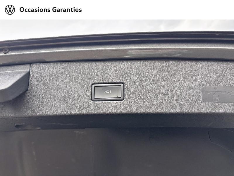 Voitures occasions VOLKSWAGEN T-ROC R-Line Mougins