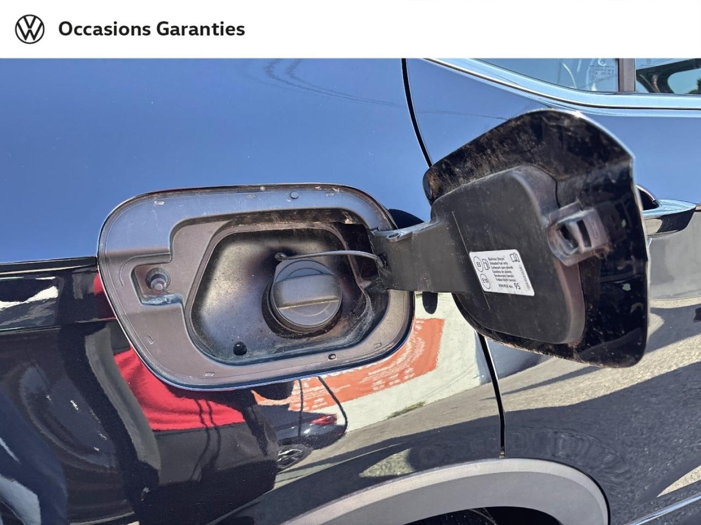 Voitures occasions VOLKSWAGEN T-CROSS R-Line Tech Mougins
