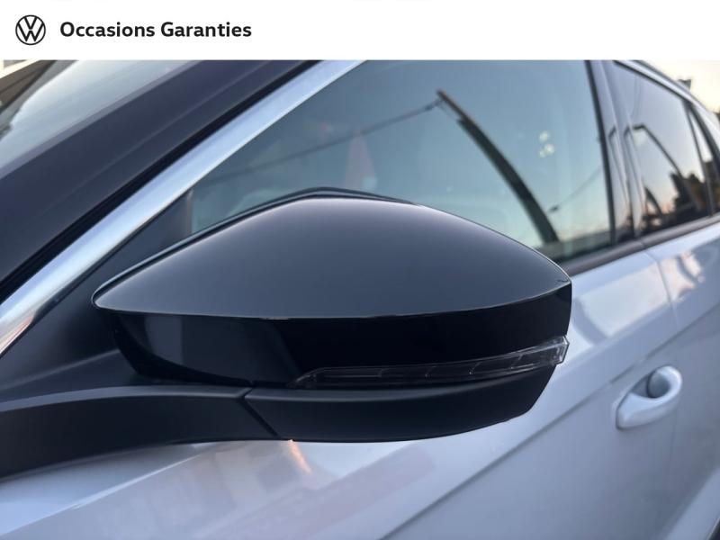 Voitures occasions VOLKSWAGEN T-ROC Carat Exclusive Mougins