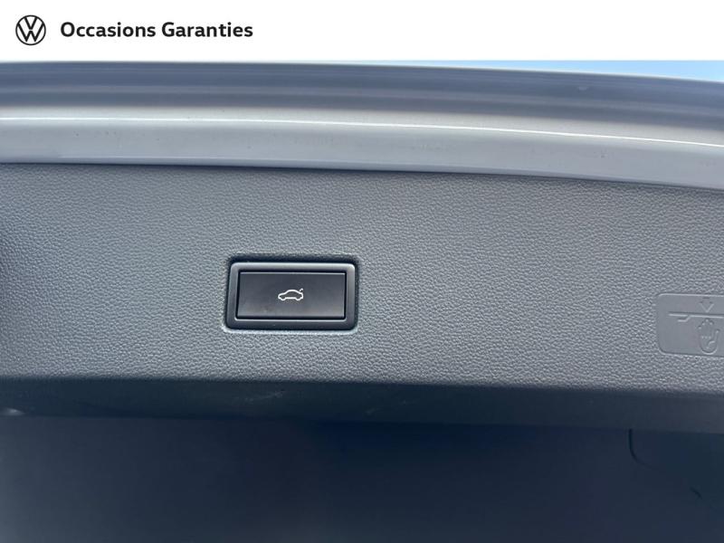 Voitures occasions VOLKSWAGEN T-ROC Carat Exclusive Mougins