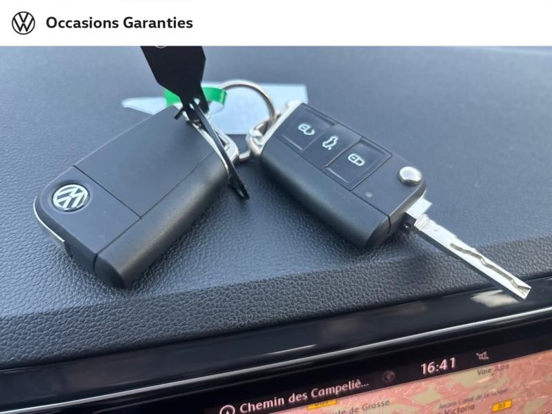 Voitures occasions VOLKSWAGEN T-ROC Carat Exclusive Mougins
