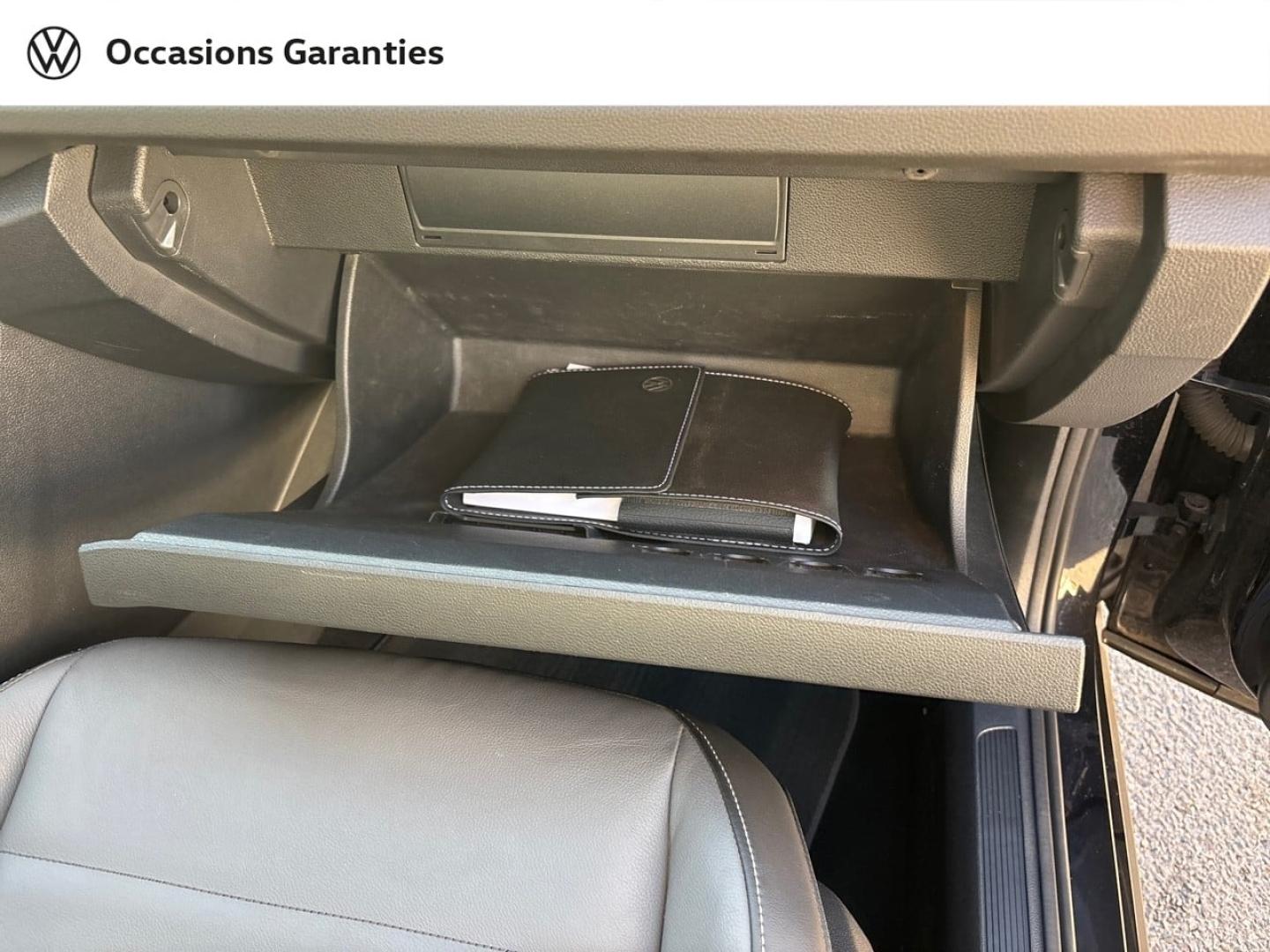 Voitures occasions VOLKSWAGEN T-ROC Style Exclusive Mougins