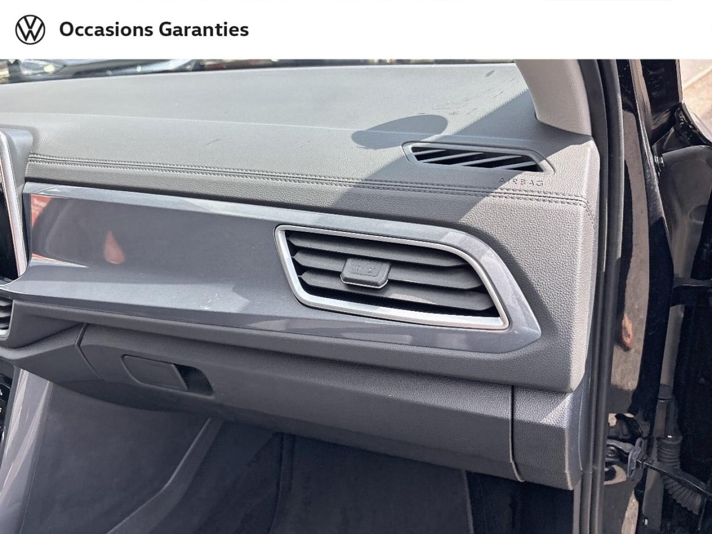 Voitures occasions VOLKSWAGEN T-ROC Style Exclusive Mougins
