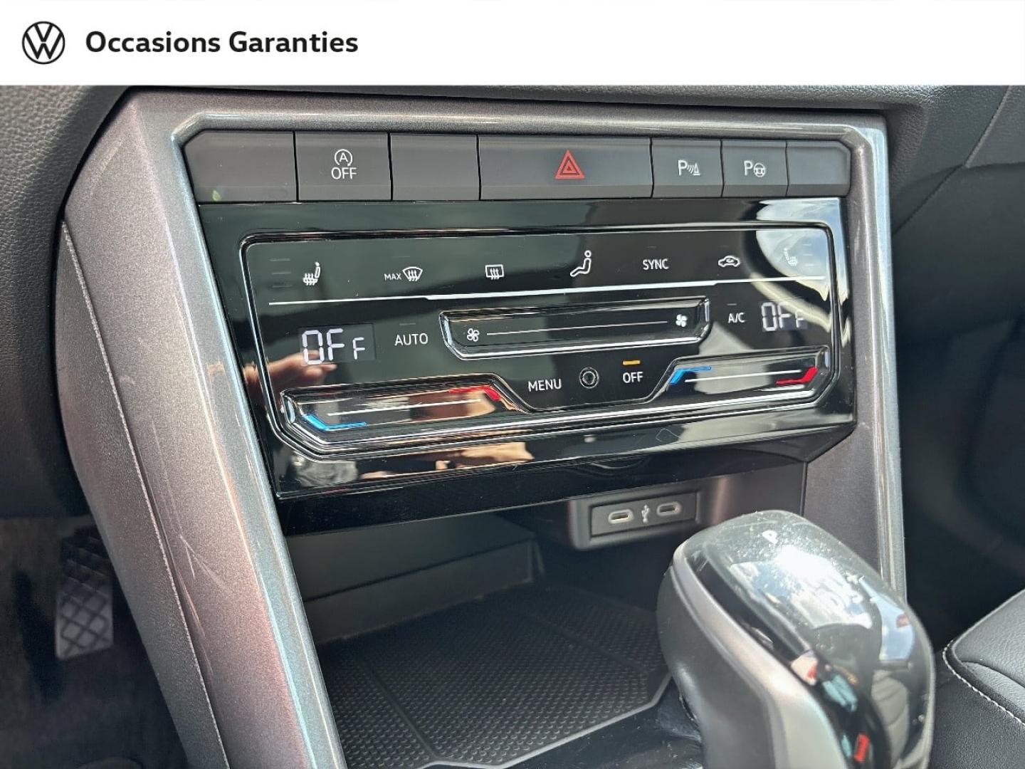 Voitures occasions VOLKSWAGEN T-ROC Style Exclusive Mougins