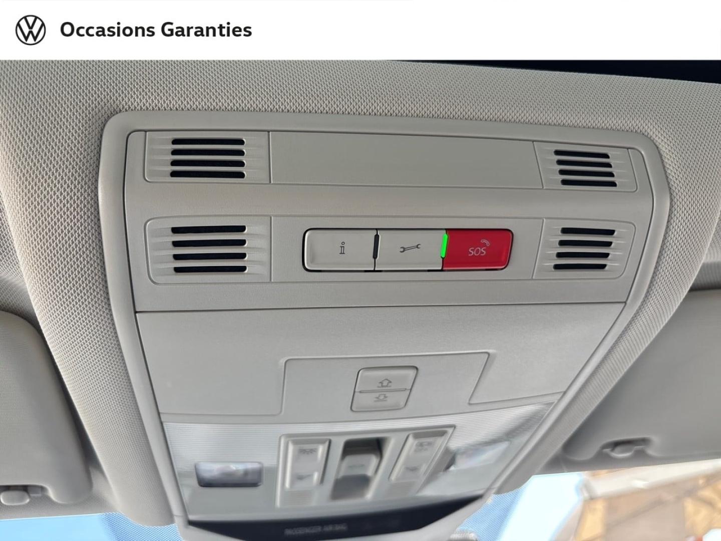 Voitures occasions VOLKSWAGEN T-ROC Style Exclusive Mougins