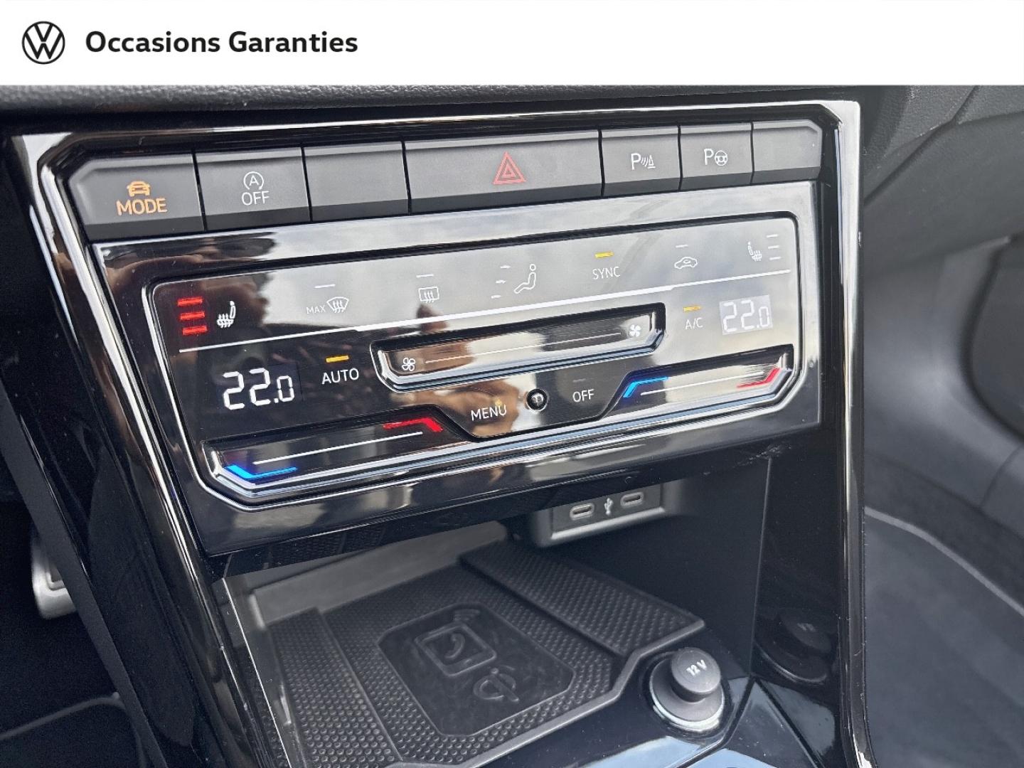 Voitures occasions VOLKSWAGEN T-Roc Cabriolet R-Line Mougins