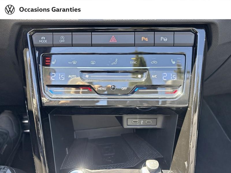 Voitures occasions VOLKSWAGEN T-Roc Cabriolet R-Line Mougins