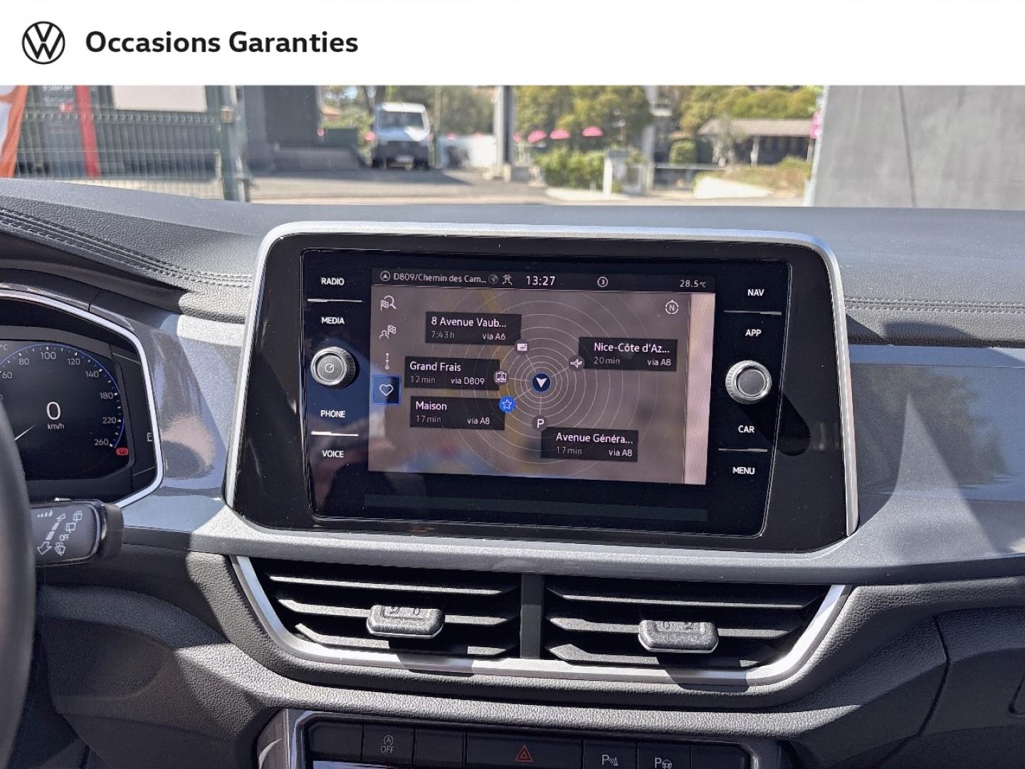 Voitures occasions VOLKSWAGEN T-ROC Style Mougins