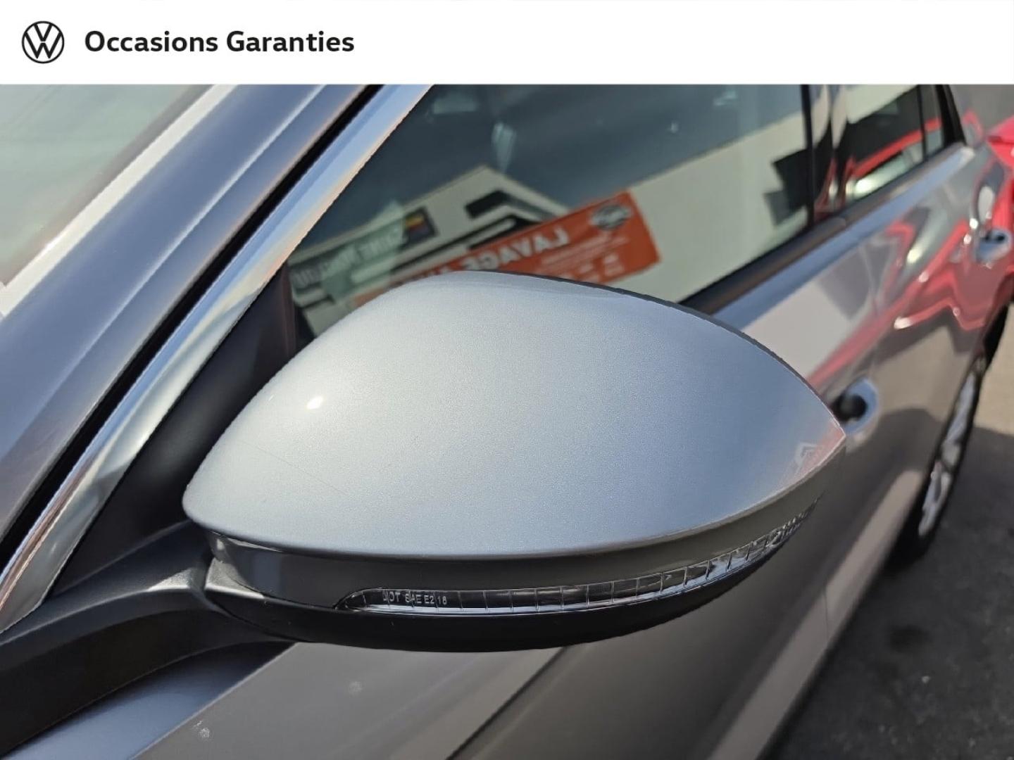 Voitures occasions VOLKSWAGEN T-ROC Life Plus Mougins