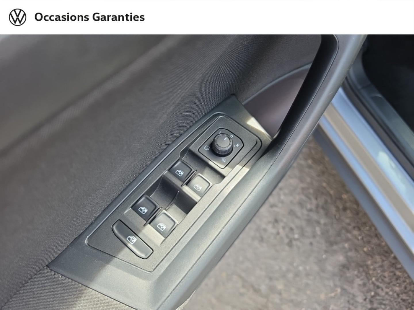 Voitures occasions VOLKSWAGEN T-ROC Life Plus Mougins