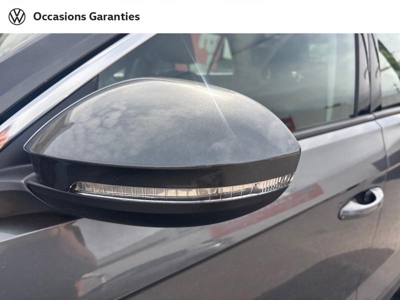 Voitures occasions VOLKSWAGEN T-ROC Life Mougins