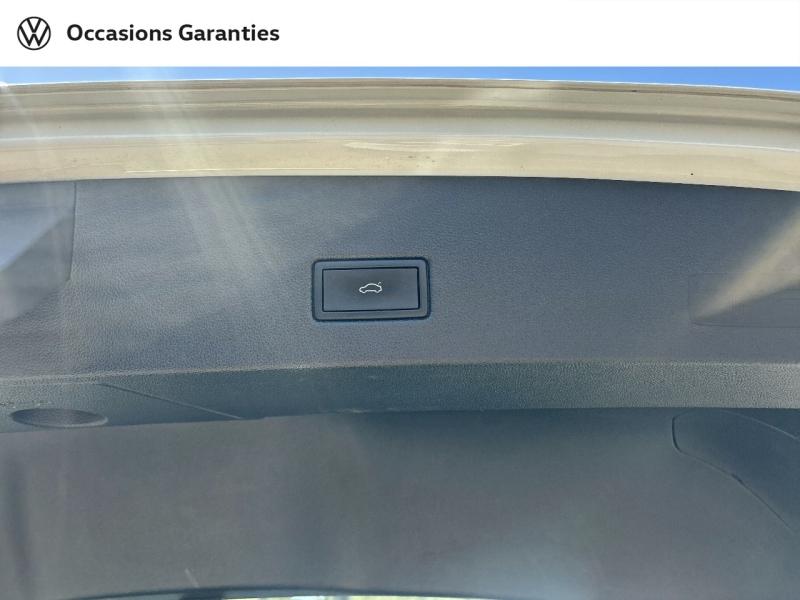 Voitures occasions VOLKSWAGEN T-ROC Style Mougins