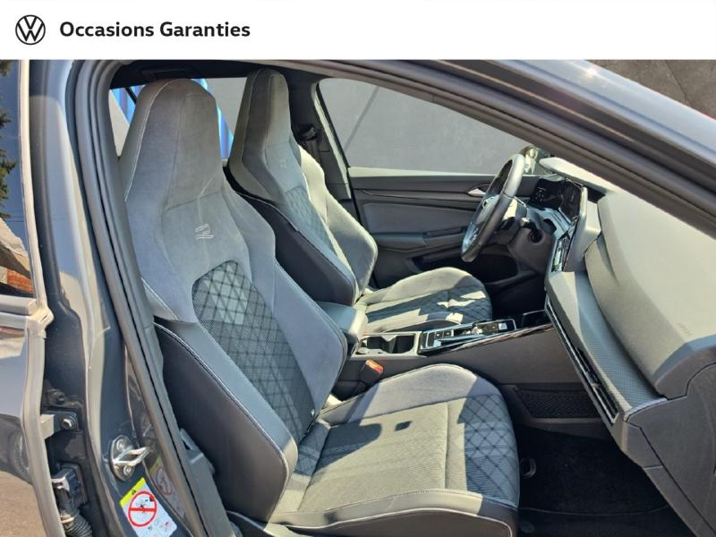 Voitures occasions VOLKSWAGEN GOLF R-Line Mougins