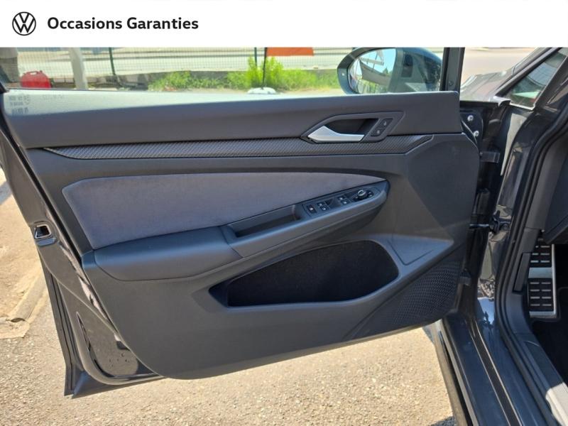 Voitures occasions VOLKSWAGEN GOLF R-Line Mougins