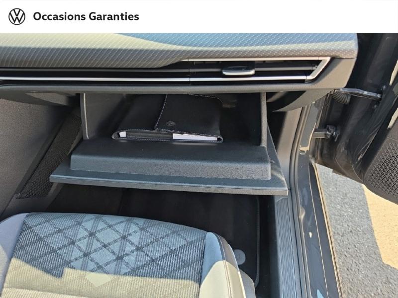 Voitures occasions VOLKSWAGEN GOLF R-Line Mougins