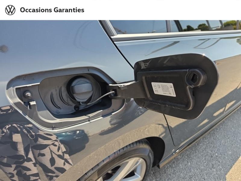 Voitures occasions VOLKSWAGEN GOLF R-Line Mougins